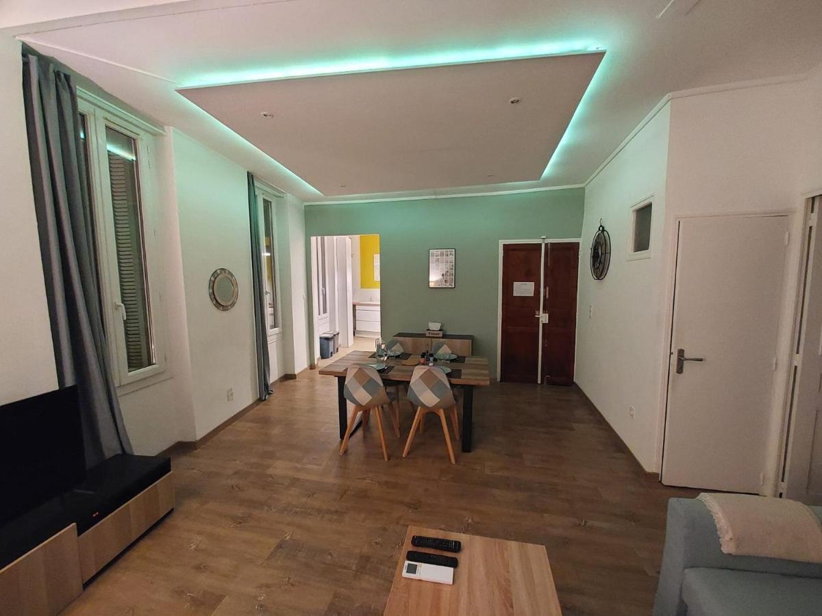 Appartamento Le Mistralet Salon-de-Provence Esterno foto